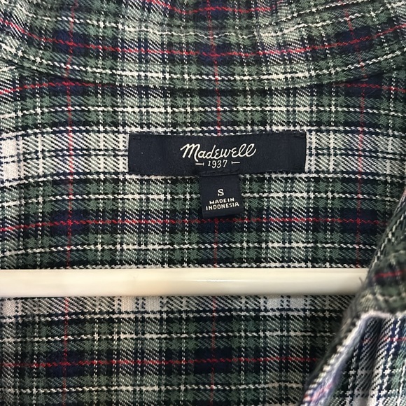 Madewell 100% flannel top. Great condition. - Picture 2 of 4